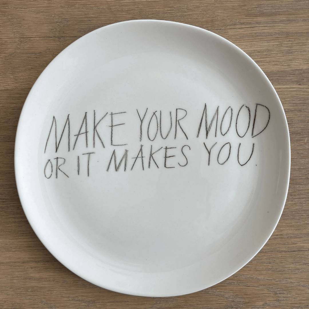 The Detailsmith Medium Handwritten Ceramic Plate ED 3 Mood