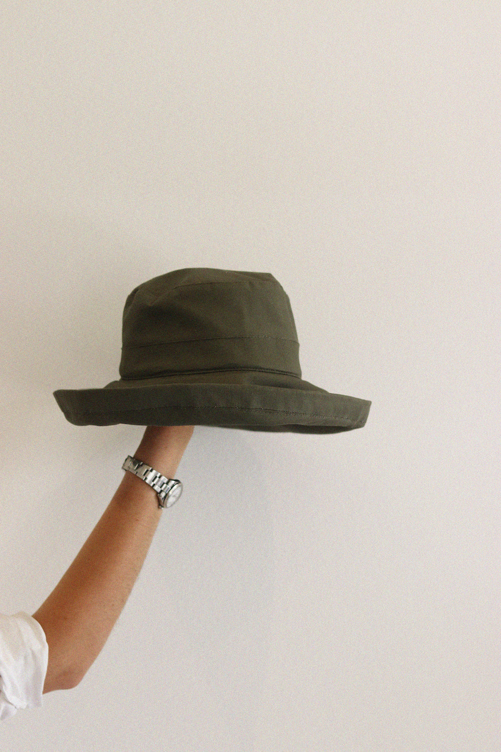 Beagle & Basset The Floppy Hat Khaki