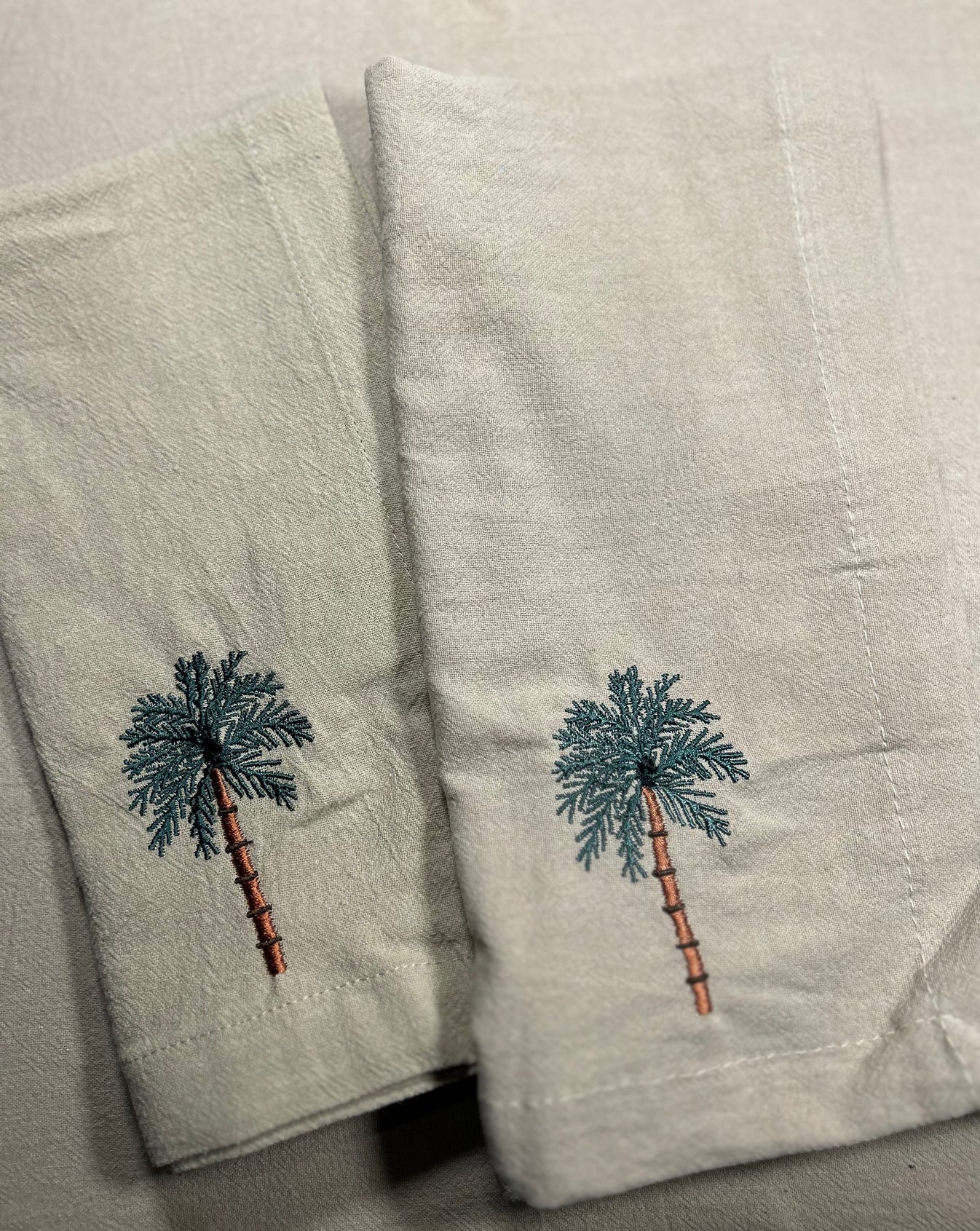 Palmar Collection Embroidered Cotton Napkin Set Palm tree