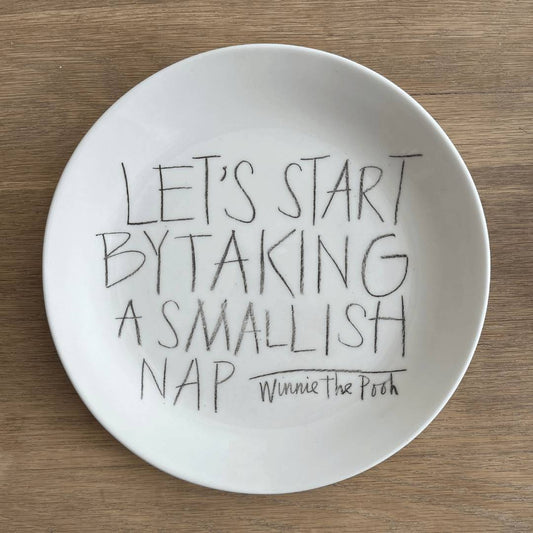 The Detailsmith Medium Handwritten Ceramic Plate ED 3 Winnie the Pooh