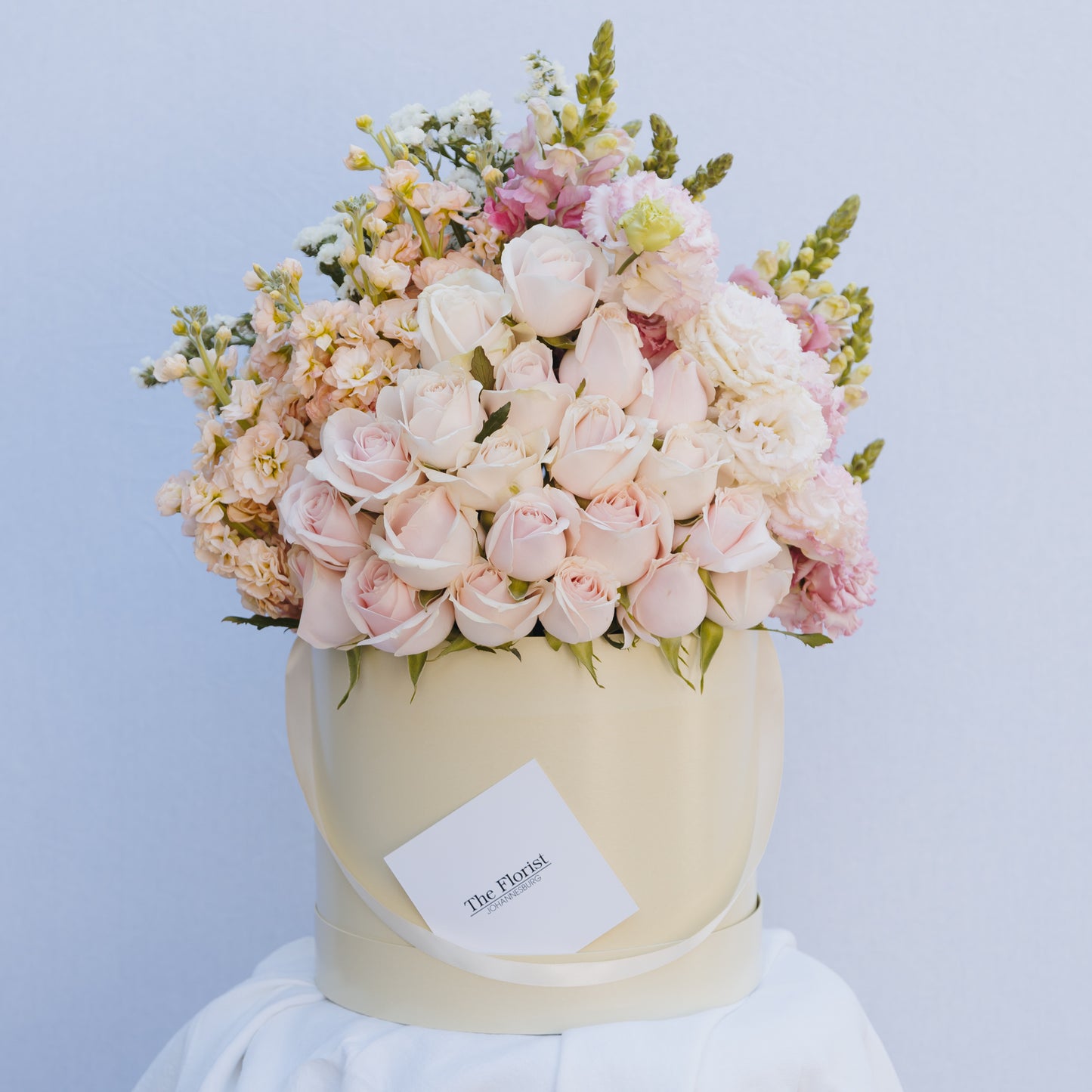 The Florist Johannesburg Best of the Day Hatbox Premium
